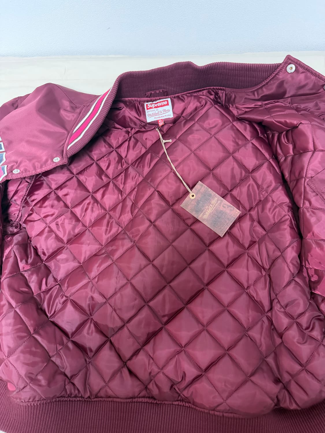 슈프림 바시티자켓 xl 새상품 상품이미지2