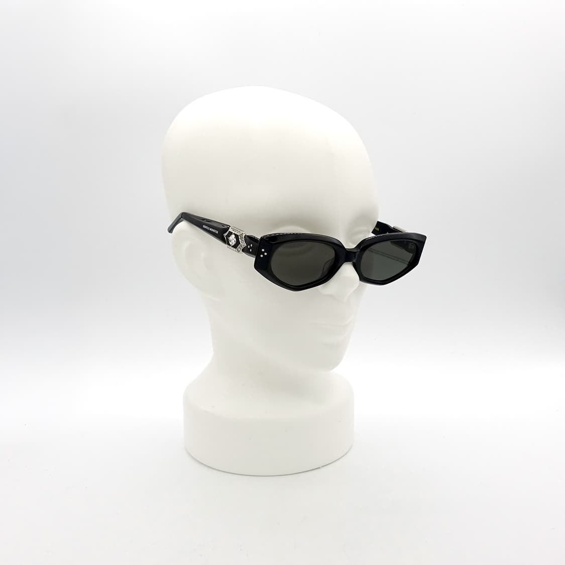 GENTLEMONSTER RUVYVAN 젠틀몬스터 루비반 01 선글라스 상품이미지8