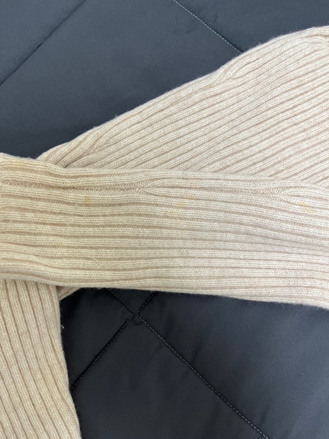 다니엘귀조 Guizio 아이보리 리브 니트 슈러그(size xs) 상품이미지3