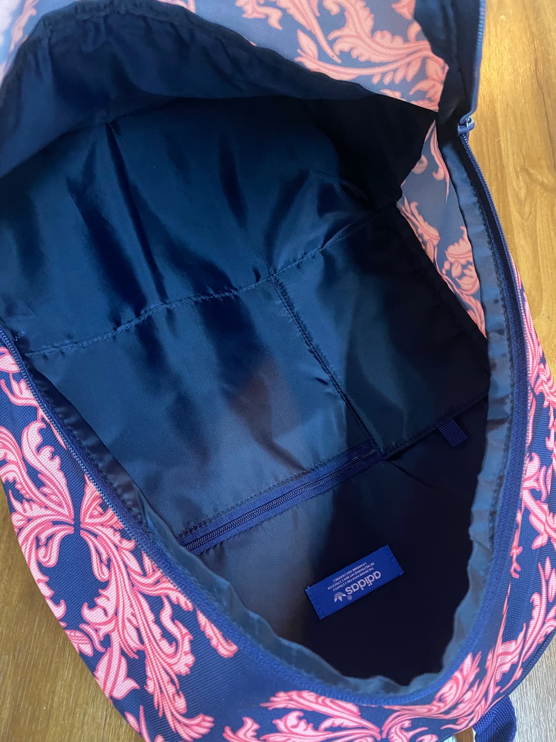 정품 아디다스 오리지널 백팩 사용감없음 상품이미지6