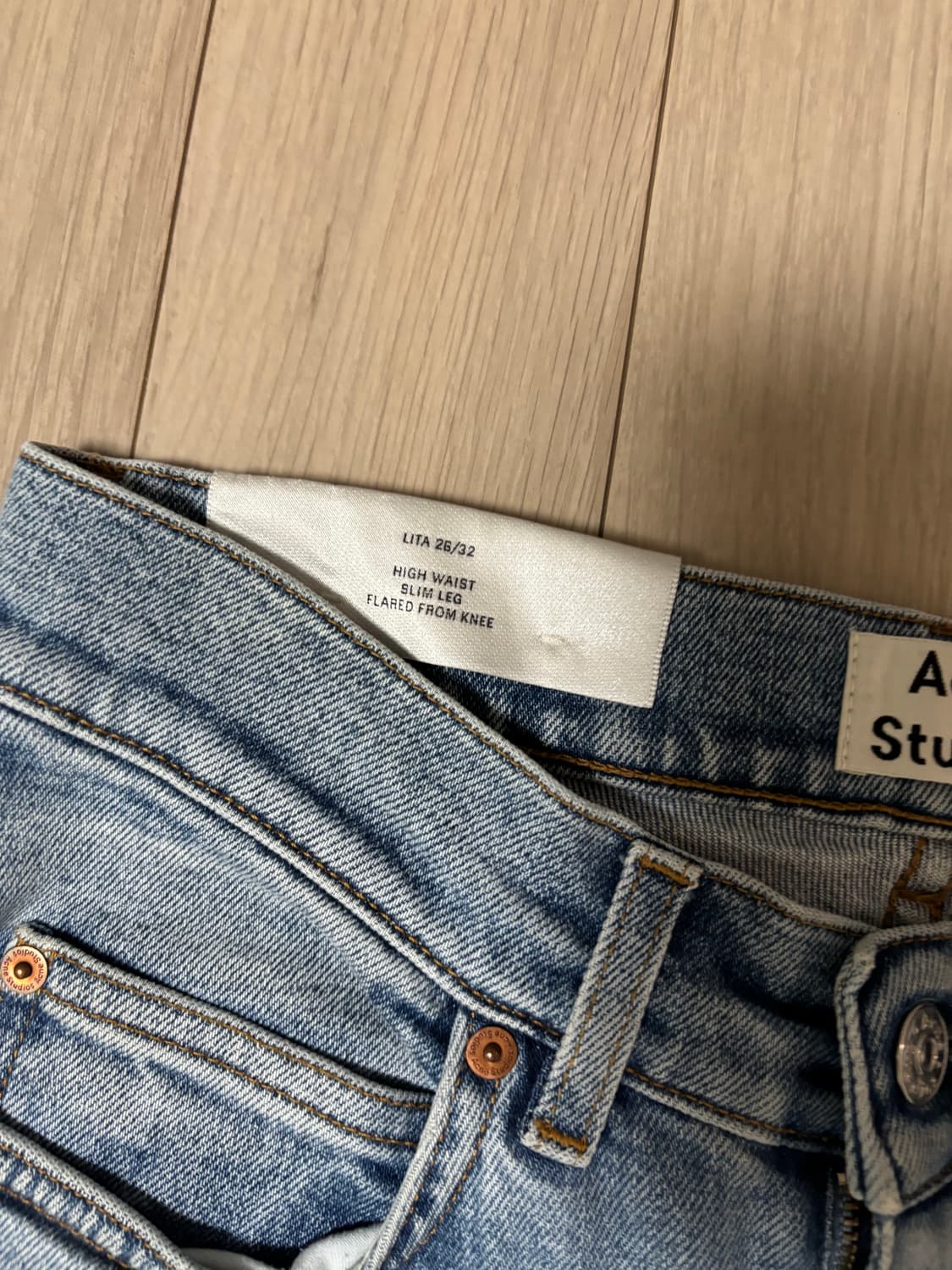 아크네스튜디오 부츠컷 데님 상품이미지5