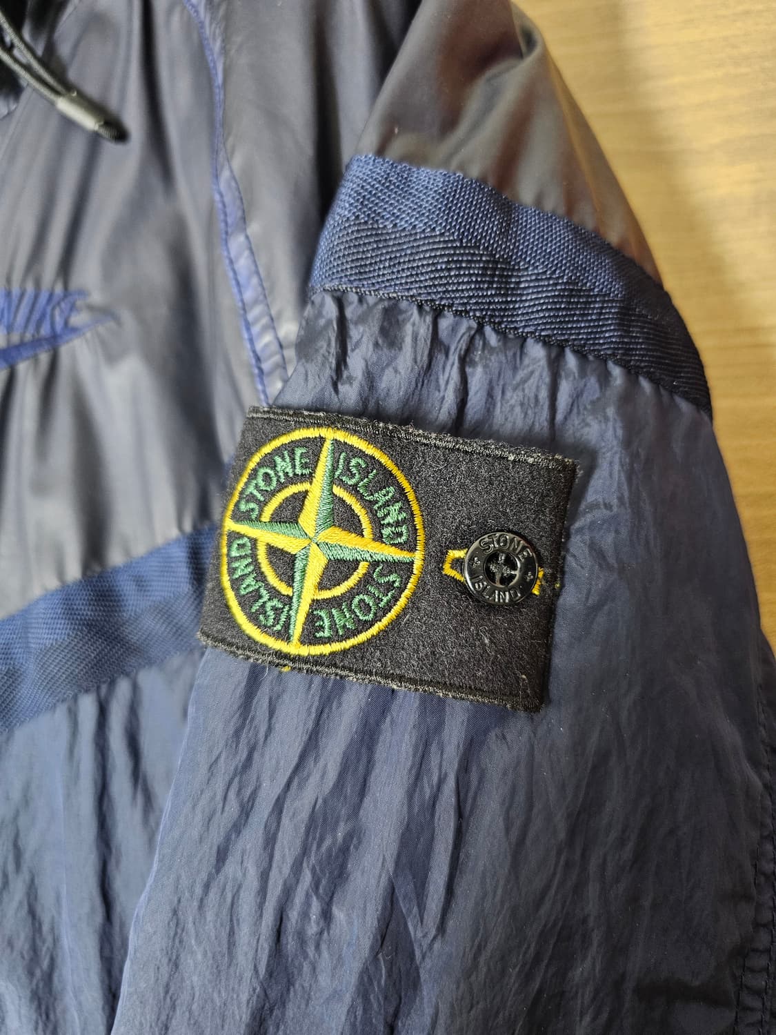 나이키 X 스톤아일랜드 무솔라 고마타 자켓 상품이미지2