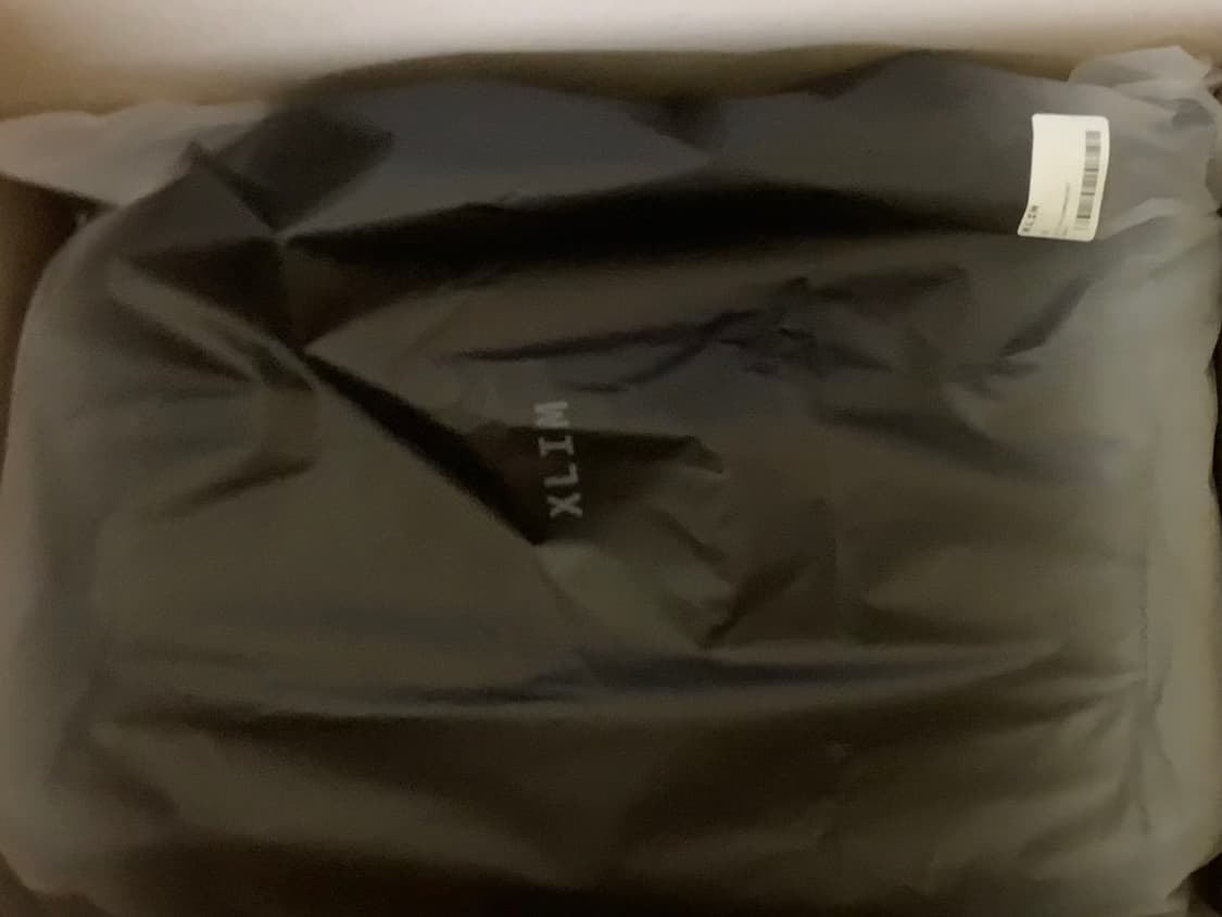 [S] EP.8 02 DOWN JACKET GRAY 새상품 판매합니다 상품이미지3