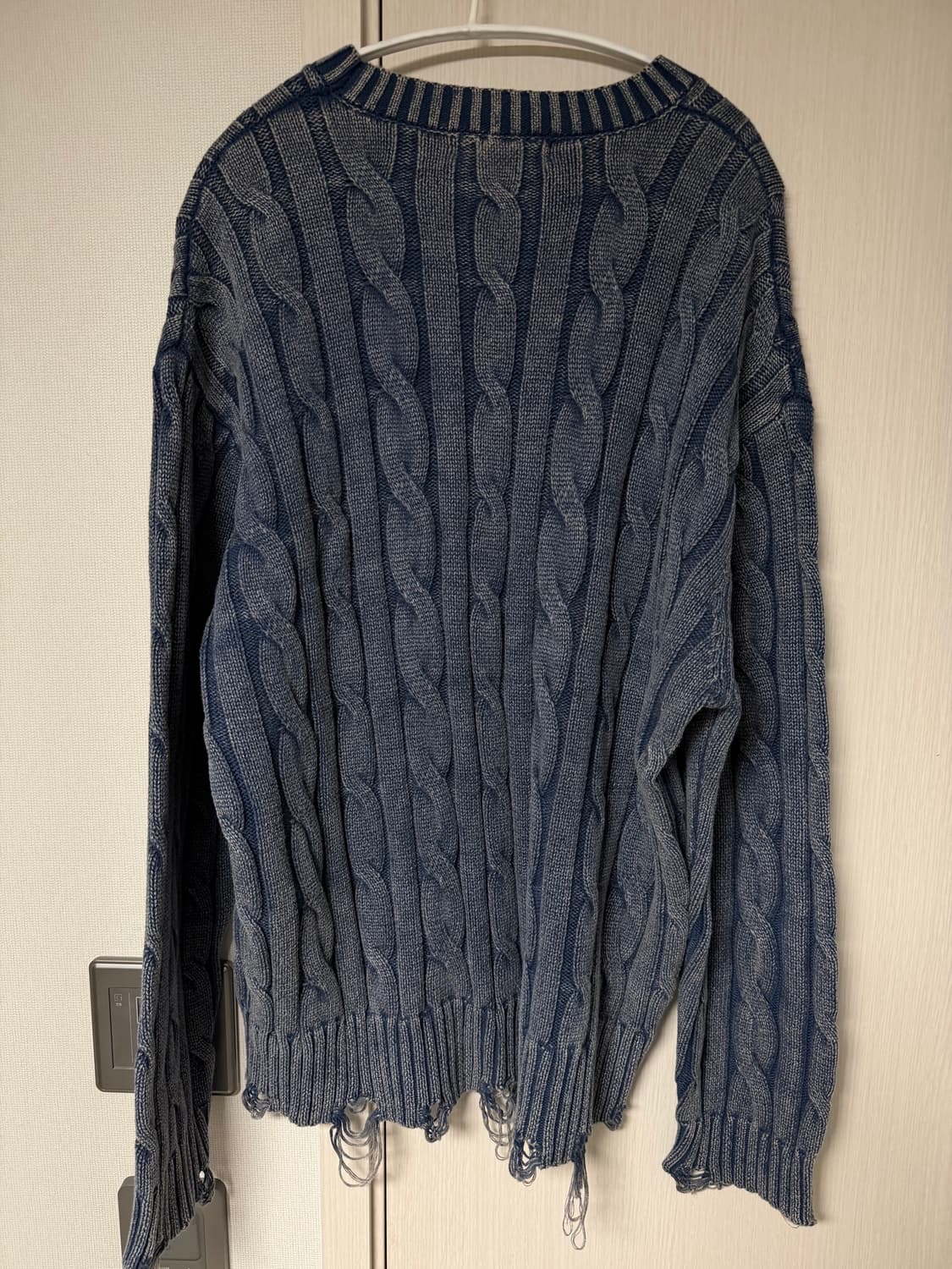 빈티지 워싱 데미지 케이블 니트 상품이미지2