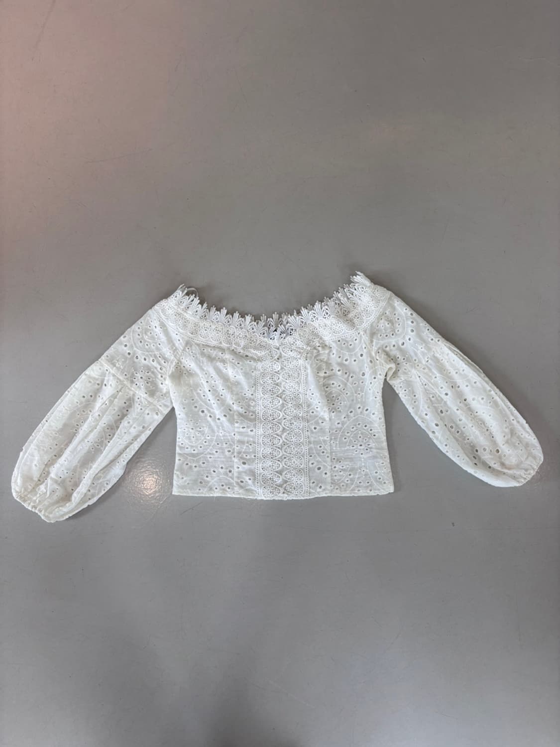 Vintage Lulus Off-Shoulder Blouse 상품이미지2