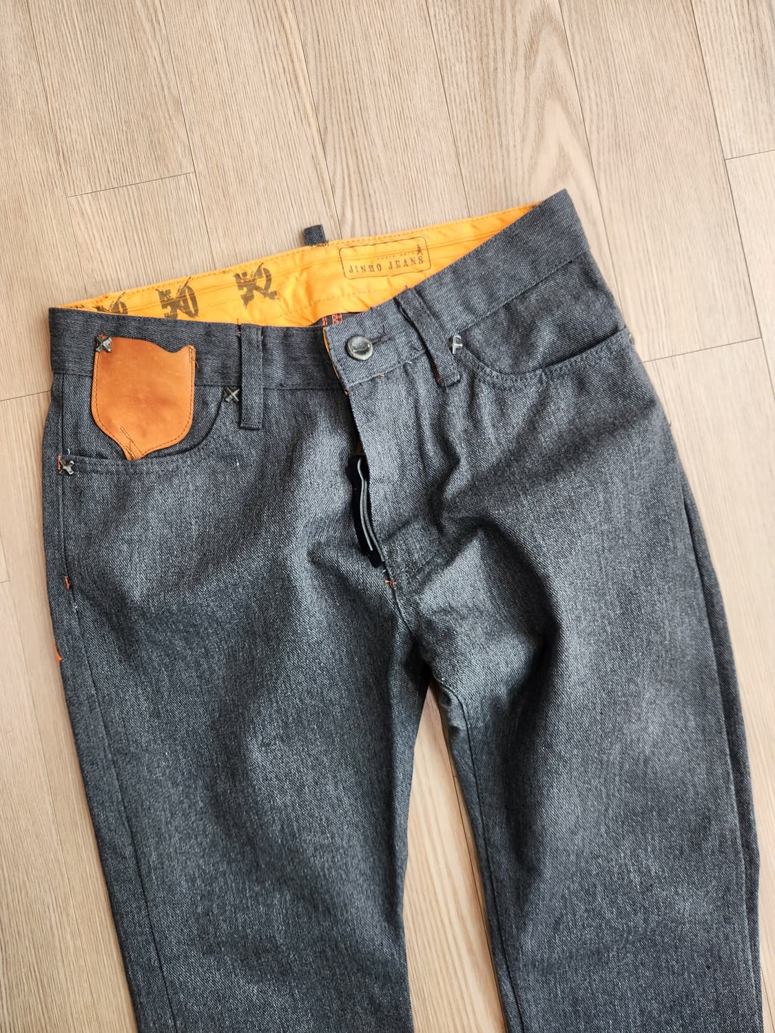 진호진스 테이퍼드 핏 그레이 데님 팬츠 상품이미지2