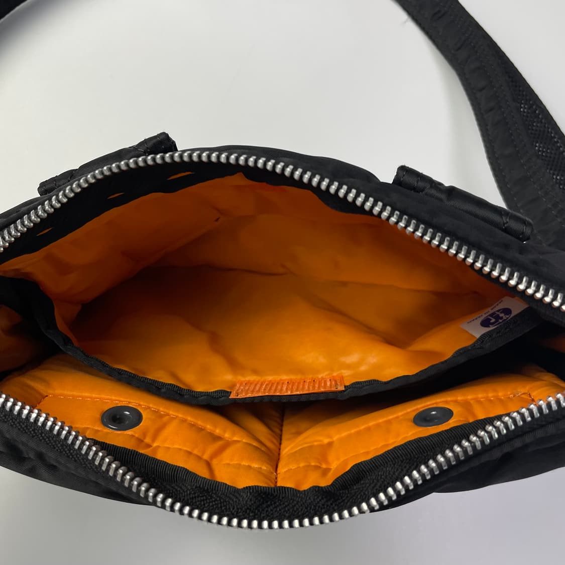 PORTER TANKER 포터 탱커 숄더백 상품이미지8