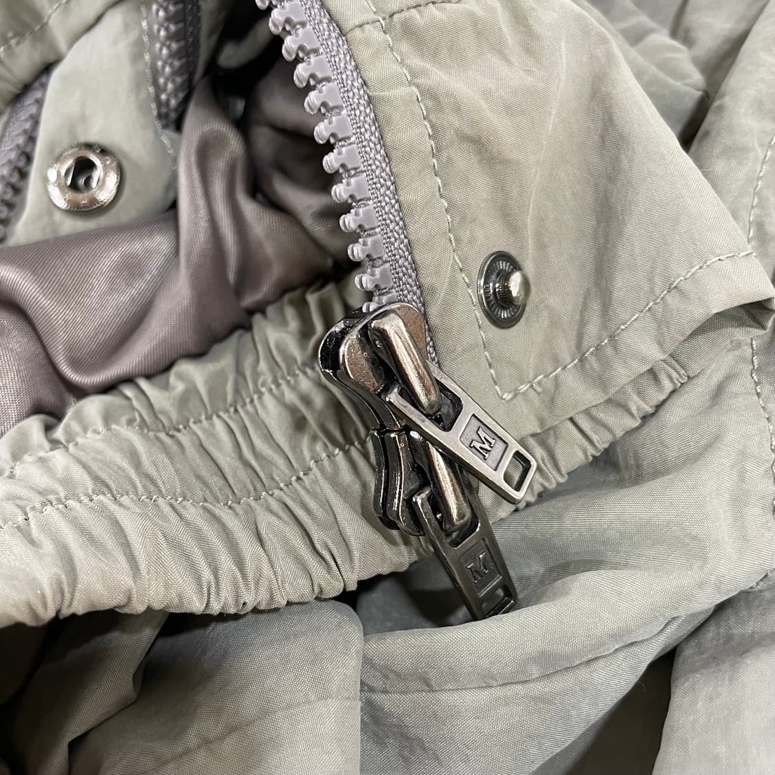 Matin Kim마뗑킴 디태쳐블 슬리브 볼륨 점퍼 상품이미지8