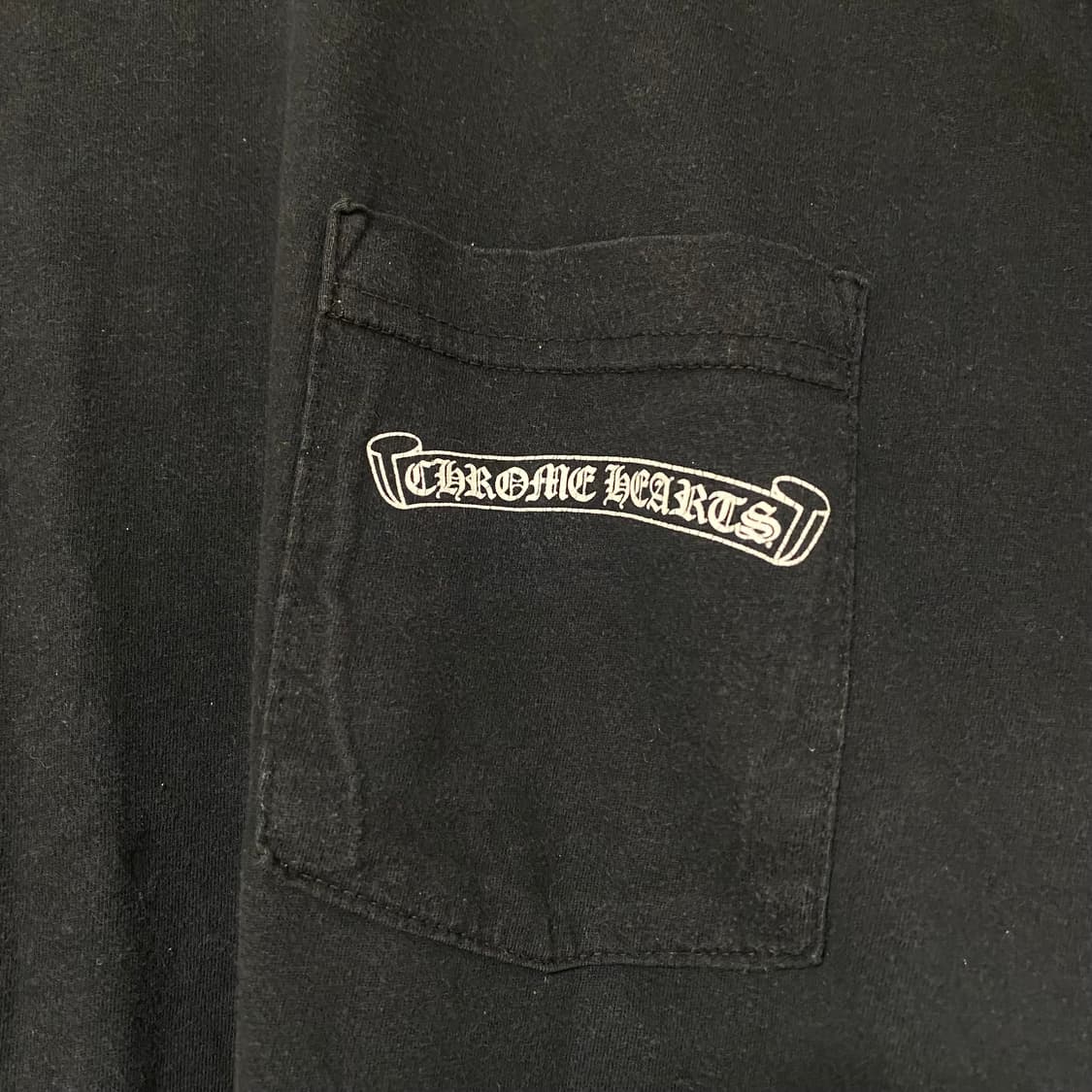 크롬하츠 Chrome Hearts 스크롤 퍽유 로고 반팔 티셔츠 XL 상품이미지5