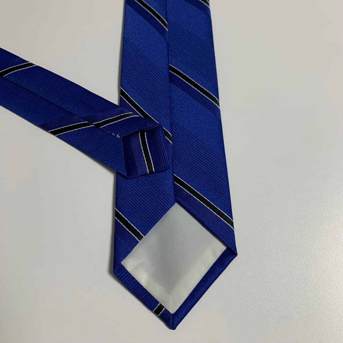 입생로랑(YSL) 폴리 내로우 슬림넥타이 명품 A+등급 7cm 상품이미지5