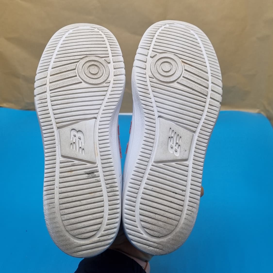 뉴발란스 딸기 아동운동화210  상품이미지3