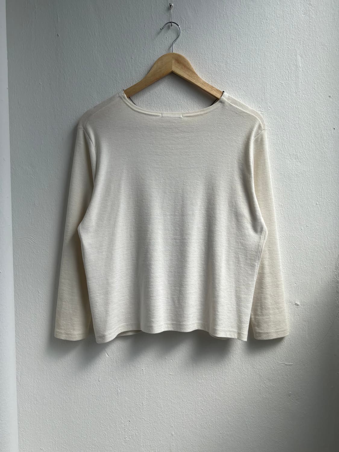 Vintage Ivory Graphic Long Sleeve  상품이미지6