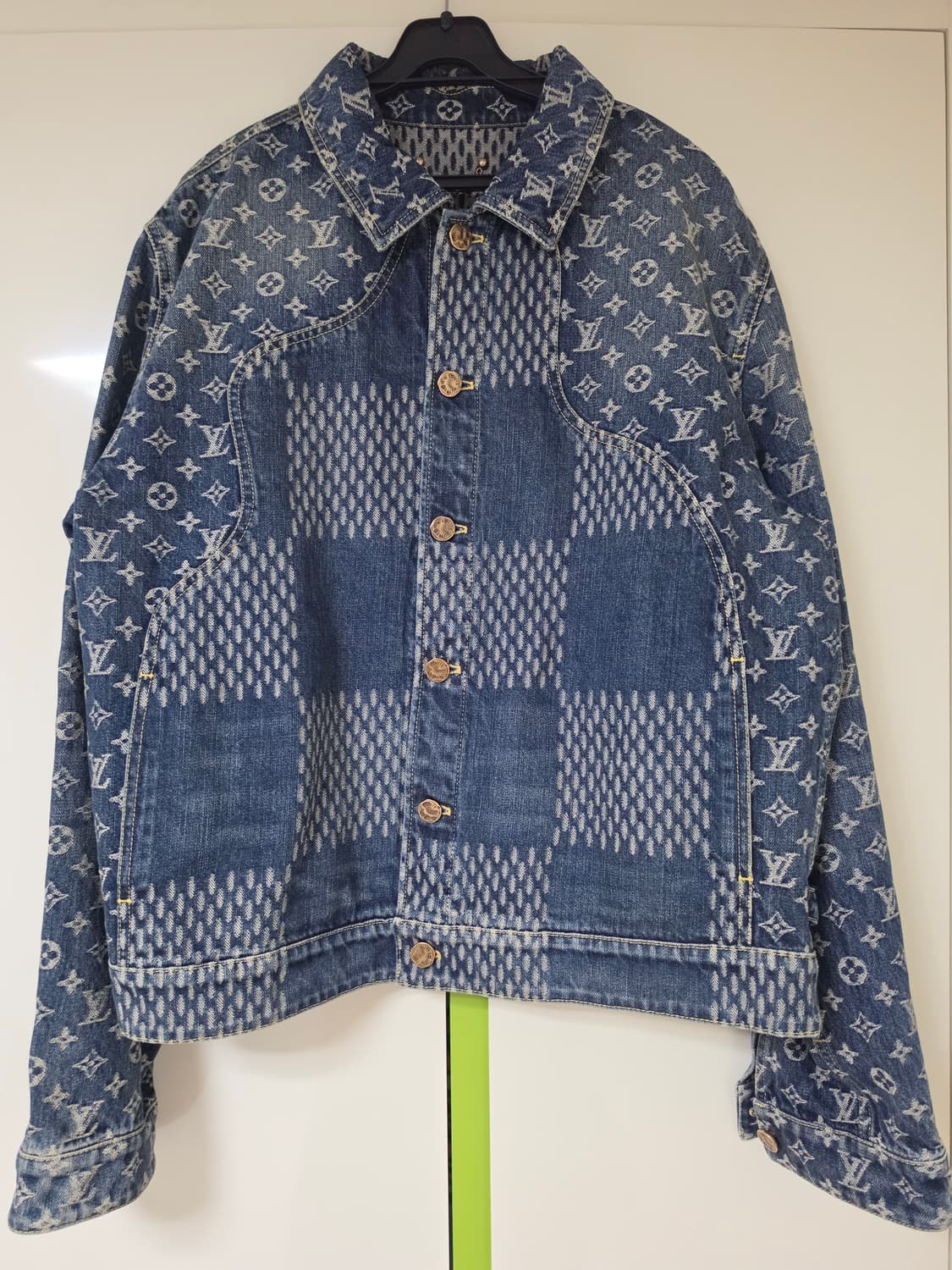 루이비통 니고 데심 트레커 청색 52사이즈 100-105사이즈 상품이미지1