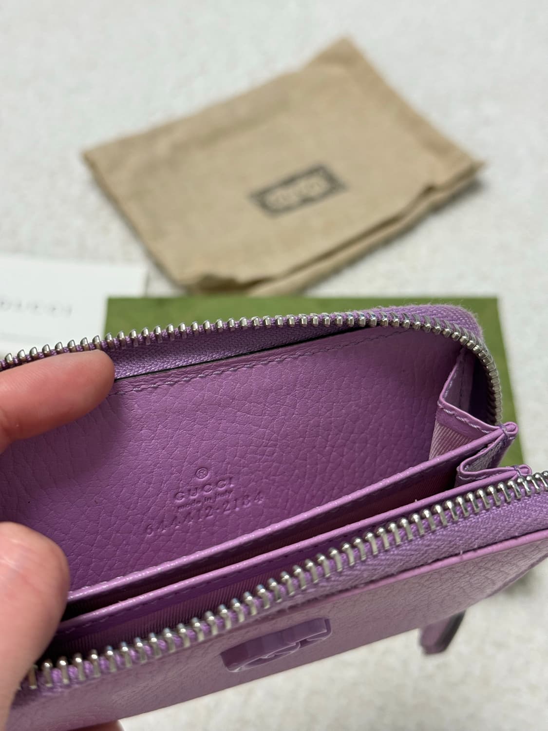 구찌 톤온톤 GG 마몽지퍼지갑 상품이미지2