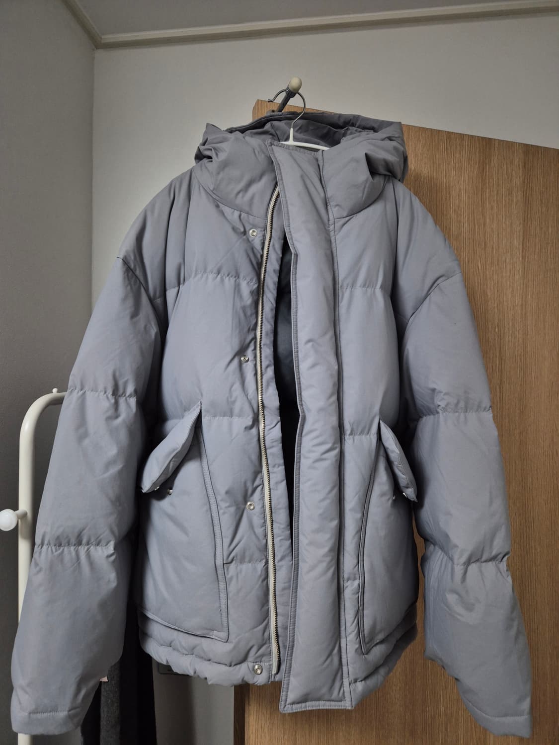 포터리 러스틱 푸퍼 패딩 라이트그레이 1사이즈 상품이미지6