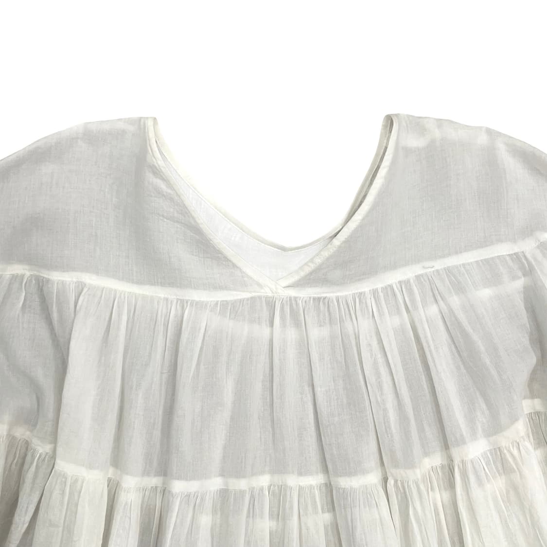 White Draping Frill Blouse 상품이미지3