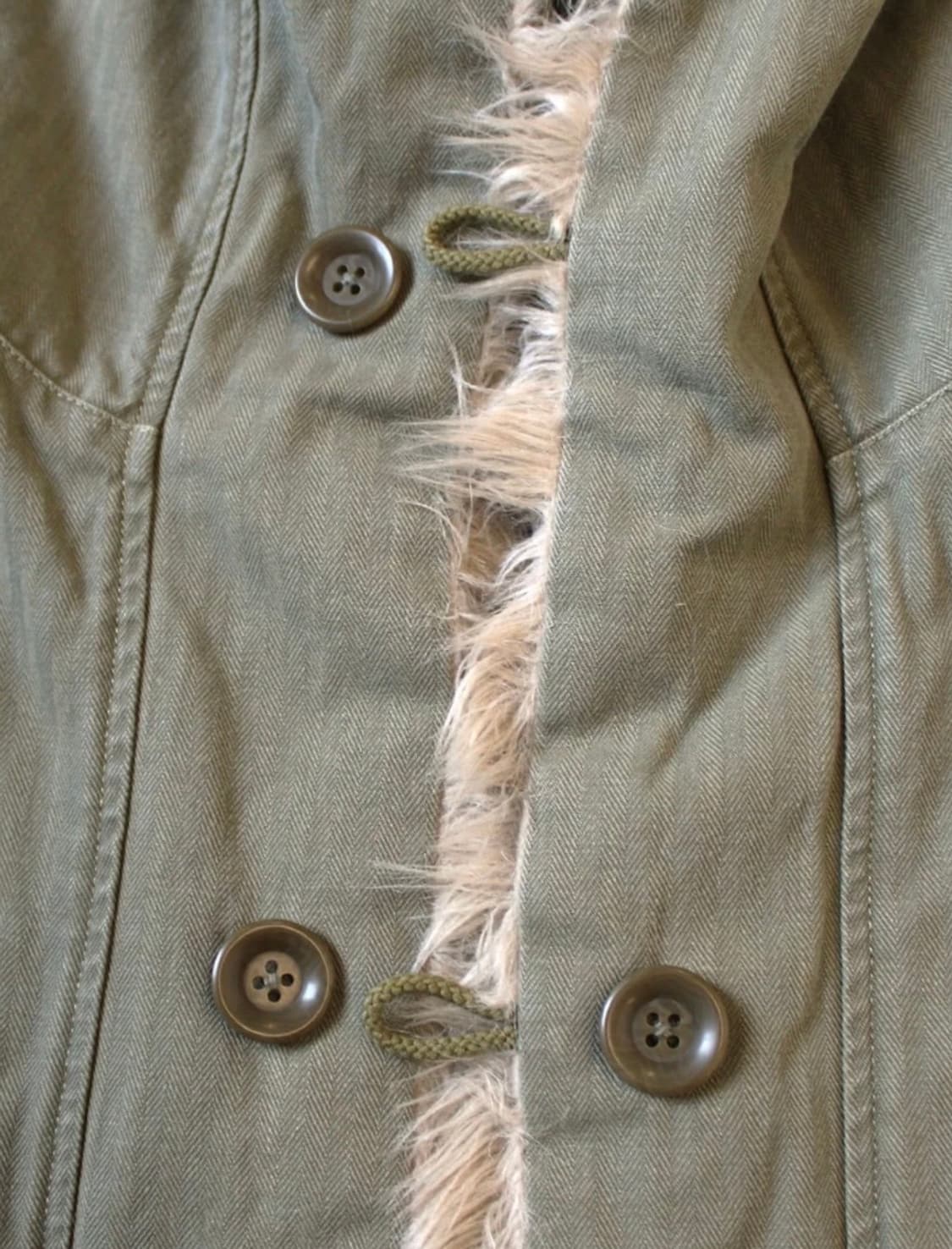 [3]캐피탈 26ss 헤링본 링 코트 라이닝 후드 베스트 상품이미지5