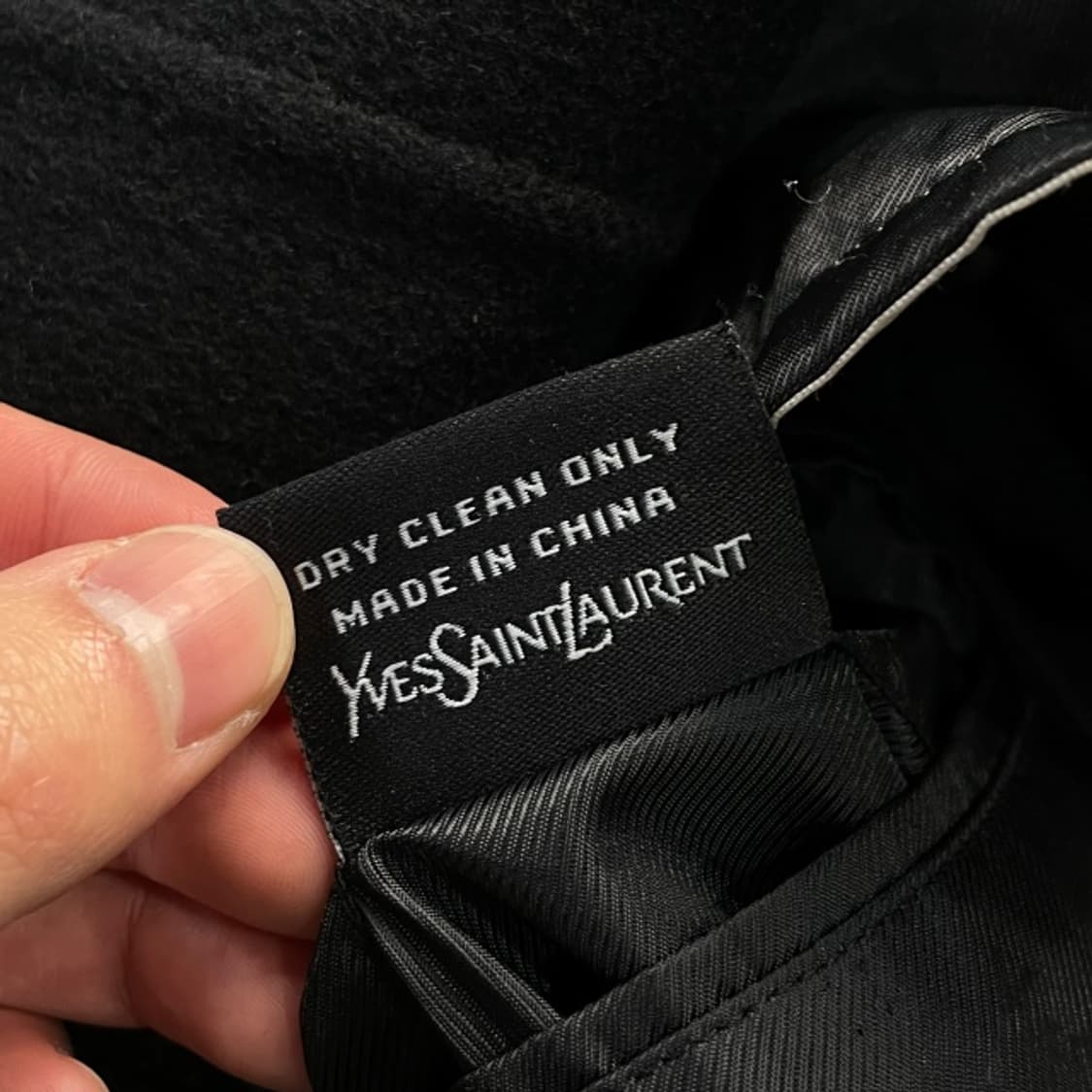 105 입생로랑 핸드메이드 코트  상품이미지5