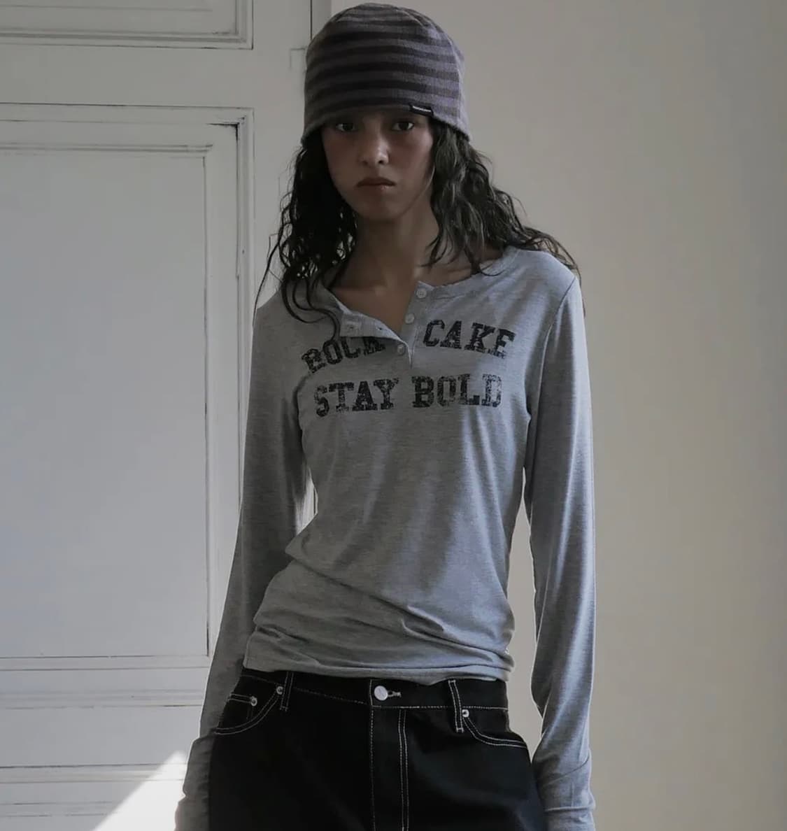 락케이크 Classic Henly Neck Top Gray S 상품이미지1