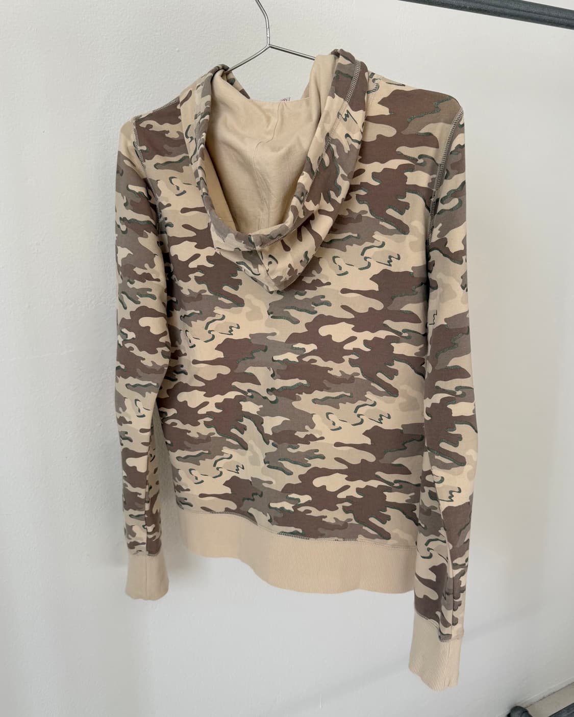 Uniqlo 카모 후드집업 상품이미지3
