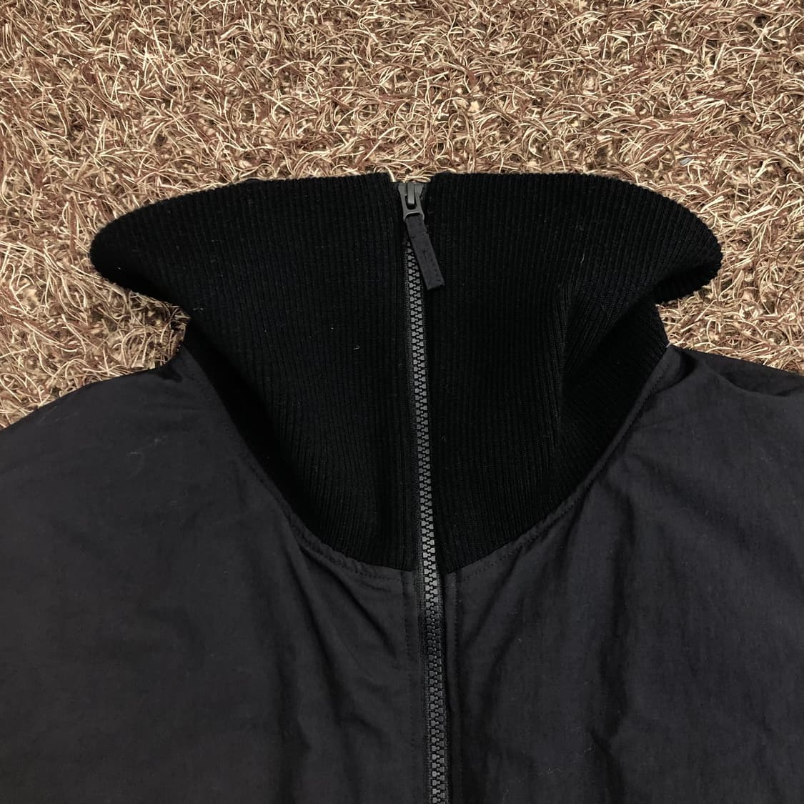 유니클로U 패디드 하이넥 블루종 자켓 상품이미지3