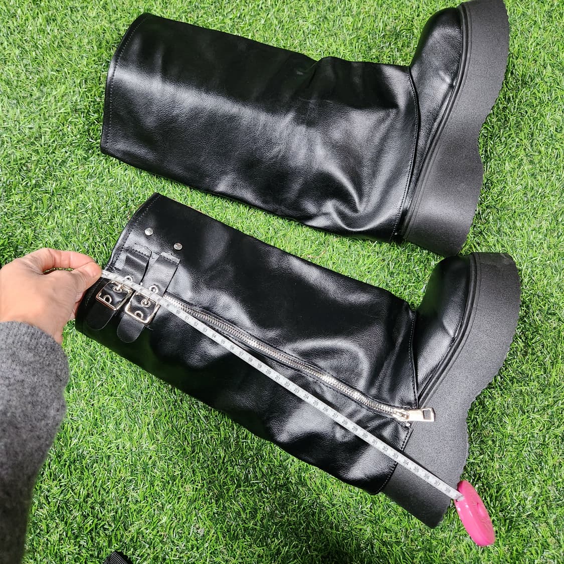 플랫폼굽 버클 미들부츠 37 | 시크블랙 유광 레더핏  새상품 상품이미지6