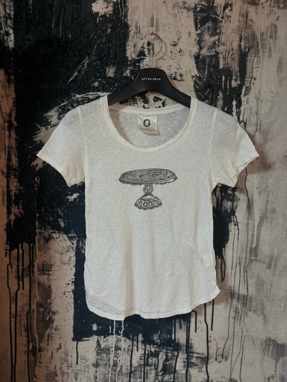 WEEKEND PEOPLE graph half t-shirt  상품이미지1