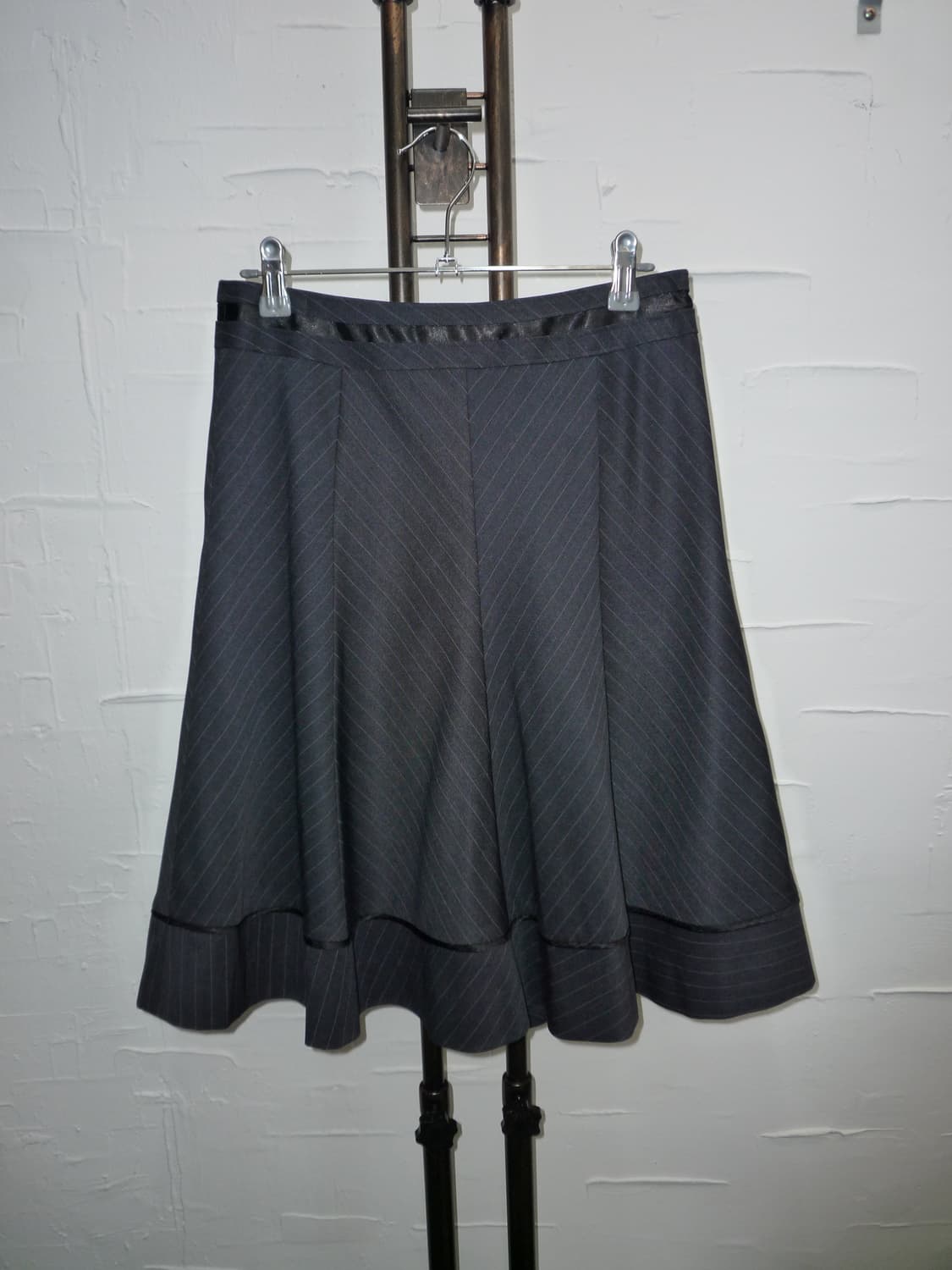 striped navy midi skirt 상품이미지5