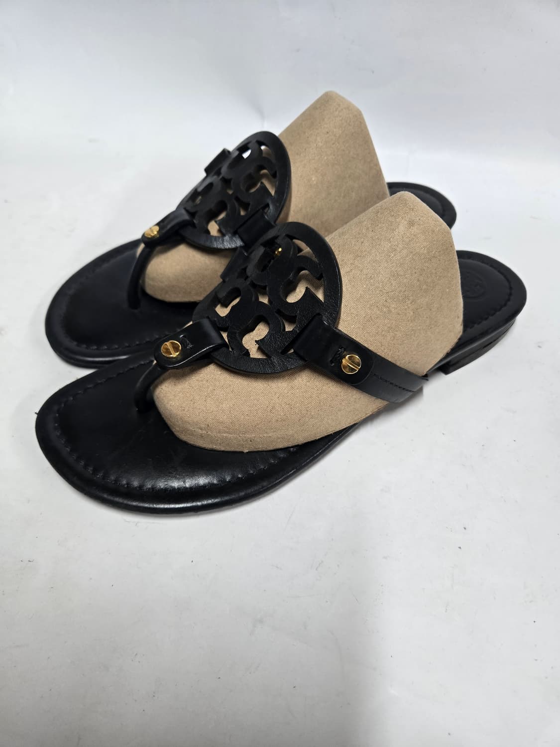 토리버치 블랙 레더 쪼리 샌들7 240mm 상품이미지3