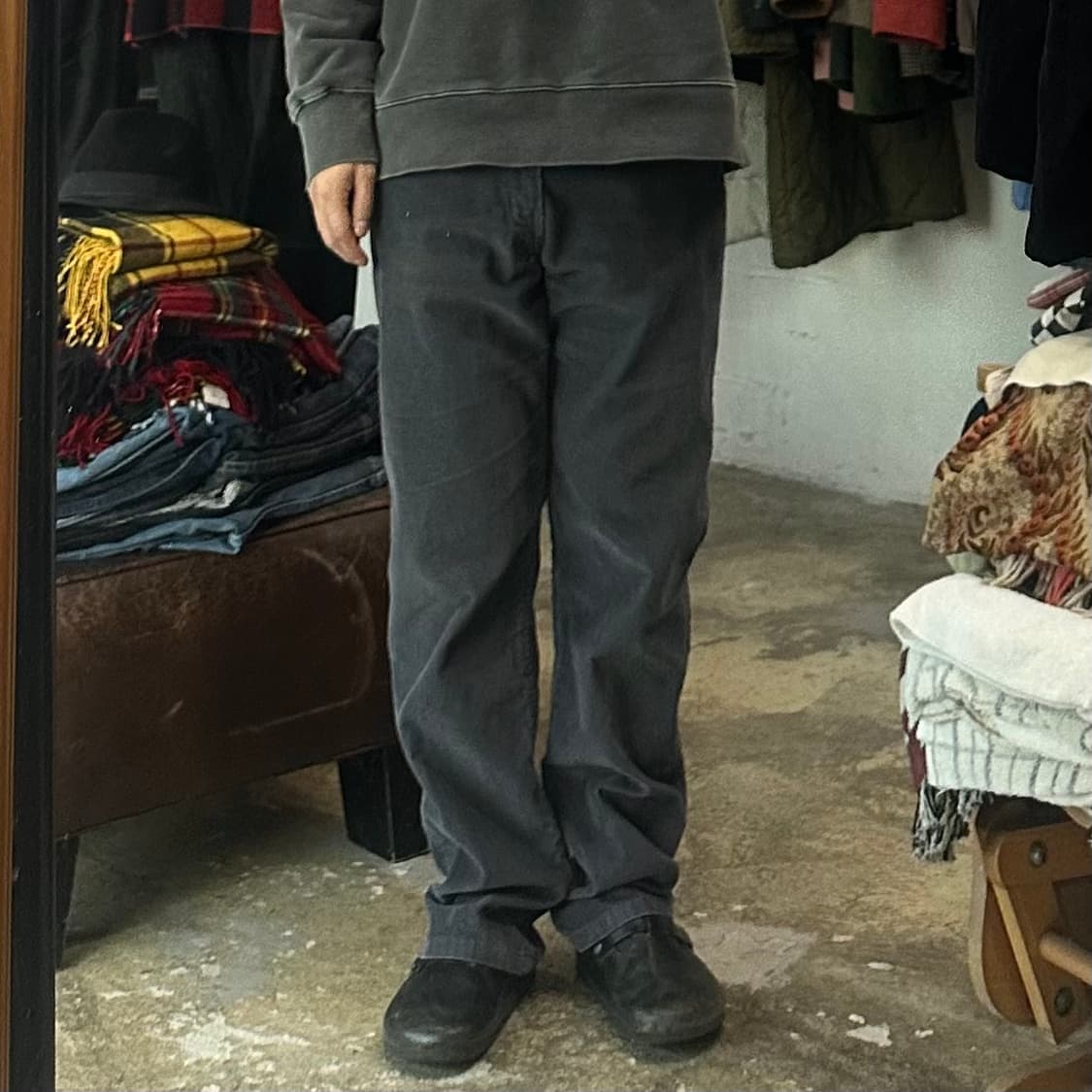 (착용컷) SUNDAY WORKS 코듀로이 진 (남성용 34) 상품이미지3