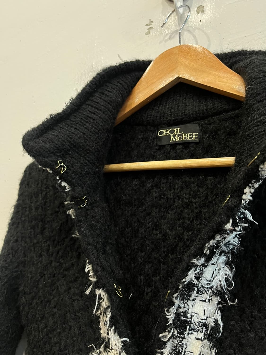 세실맥비 트위드 트리밍 니트 롱 가디건 상품이미지4