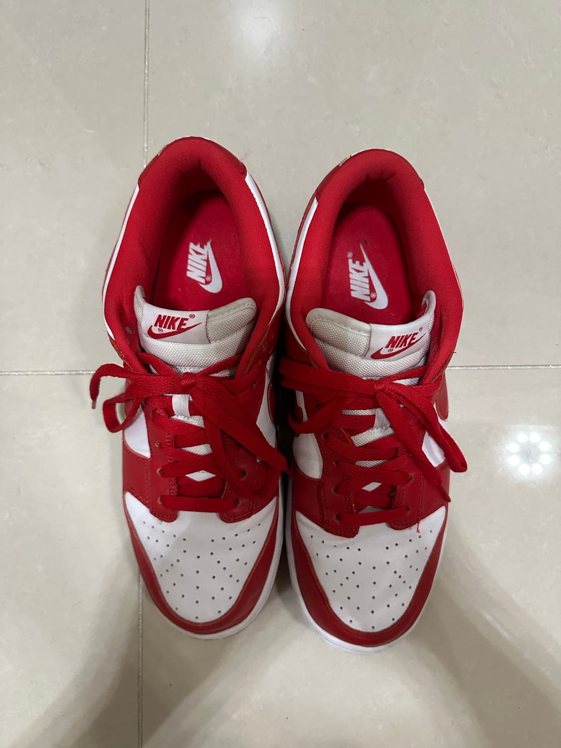 275 나이키 덩크로우 유니버시티레드 2023 상품이미지4