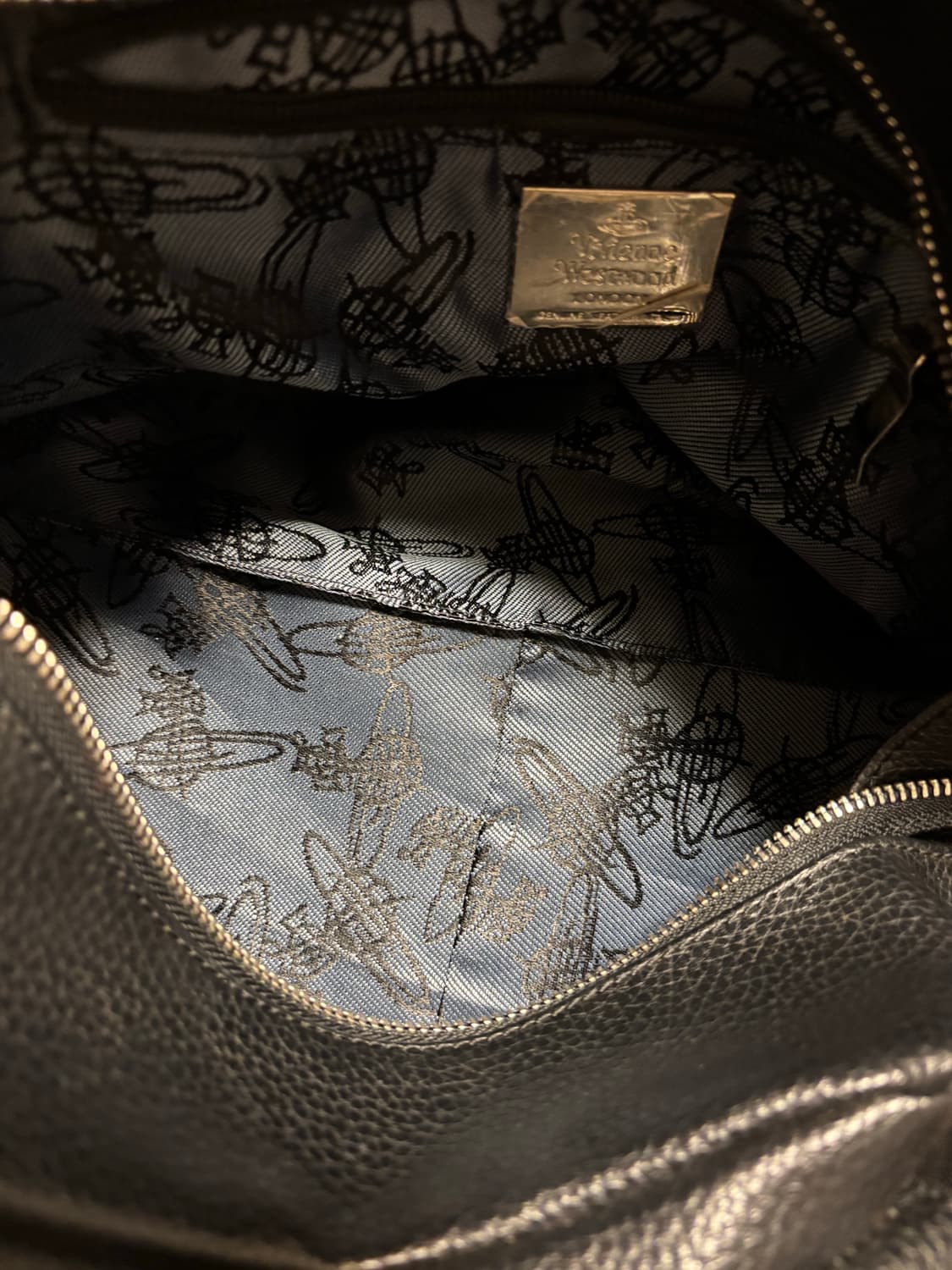 비비안웨스트우드 보스턴백 하트챰 상품이미지2