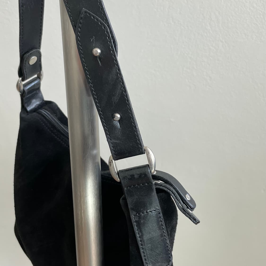 VINTAGE Suede shoulder bag 상품이미지7