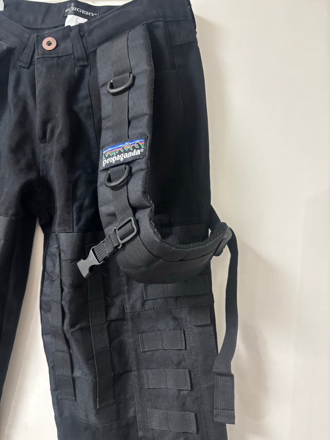 써저리 프로파간다 백팩 팬츠 상품이미지2
