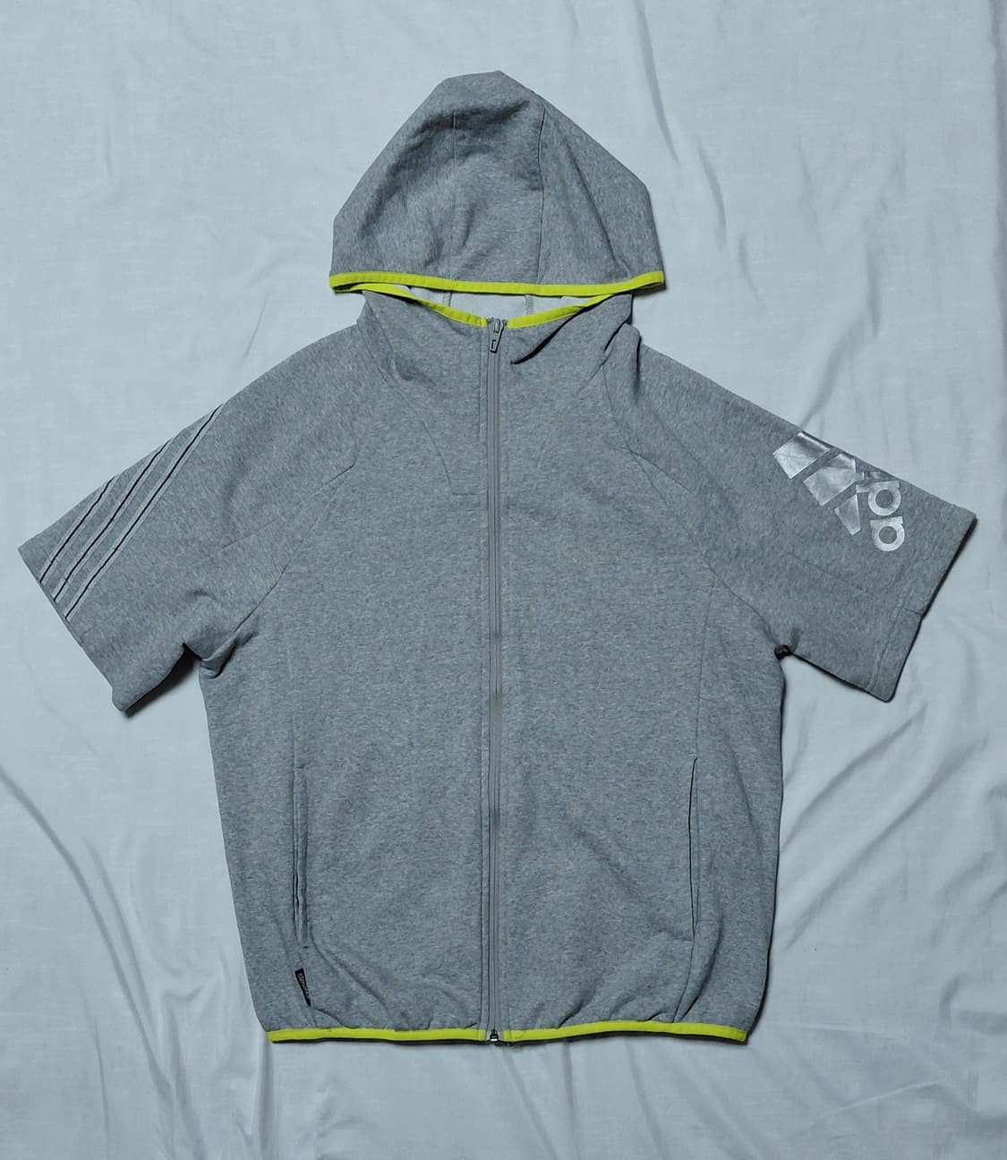 [L] 아디다스 클라이마라이트 반팔 후드 집업 (그레이/네온) 상품이미지1