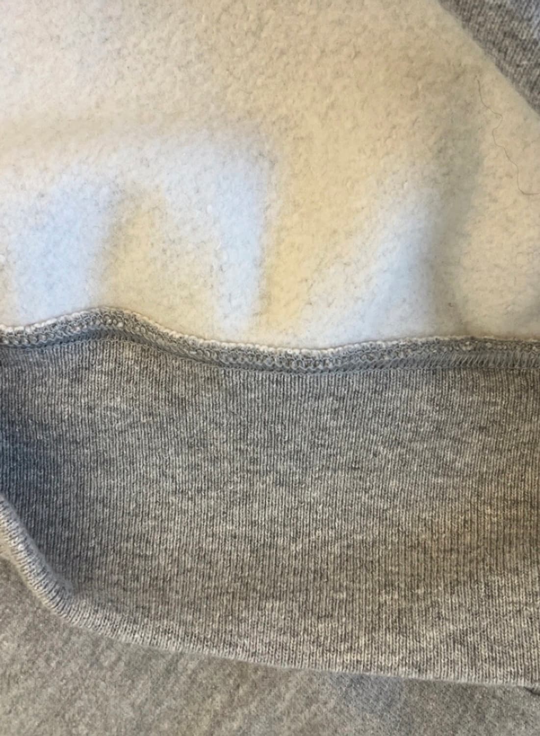 Moma x champion 기모맨투맨 상품이미지4