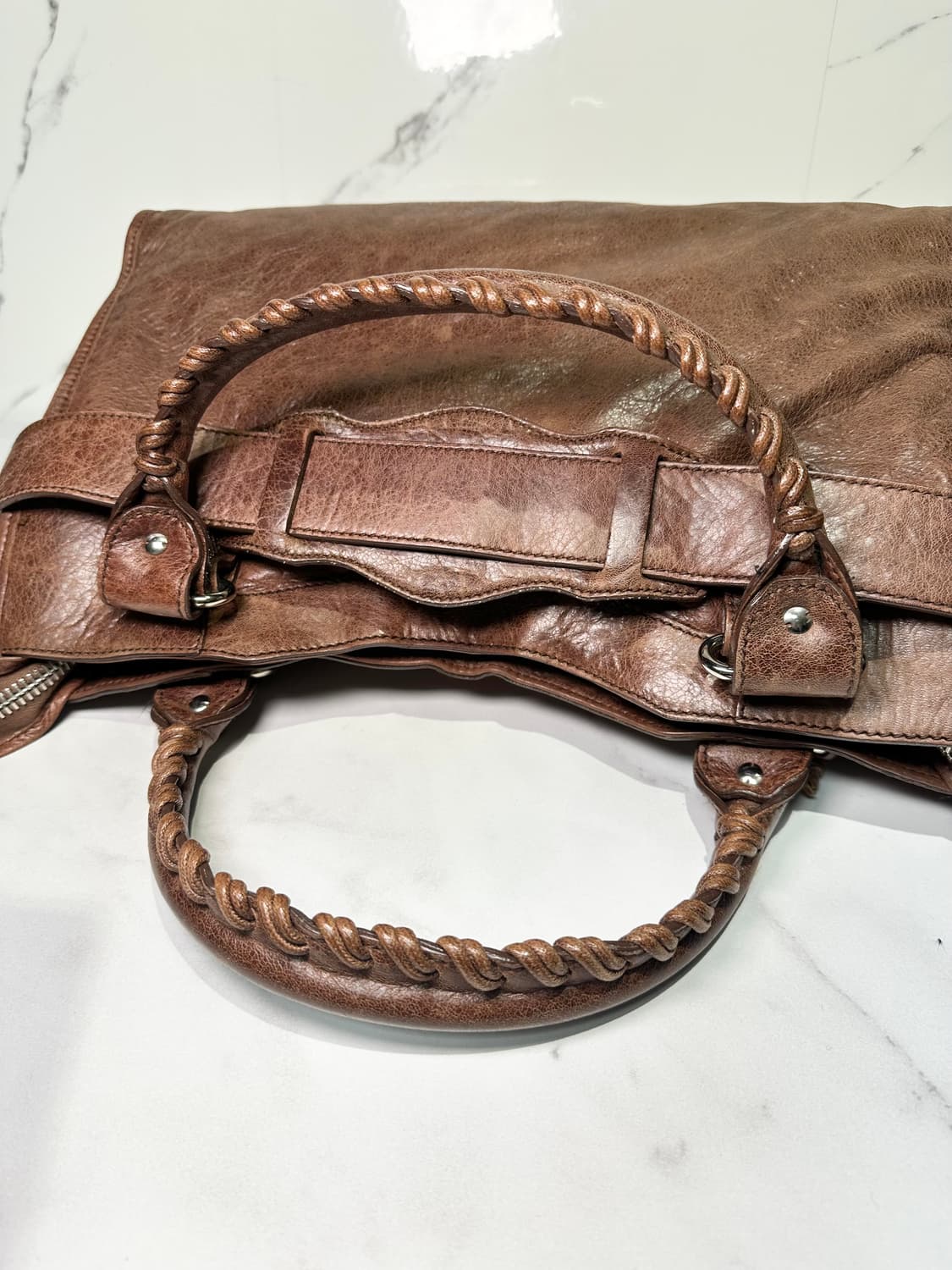 [A급 정품] 발렌시아가 자이언트 시티 모터백 미디움 브라운 상품이미지6