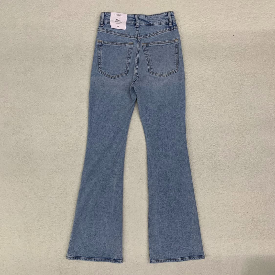 [25/새상품] H&M 하이웨스트 플레어 데님팬츠 상품이미지1