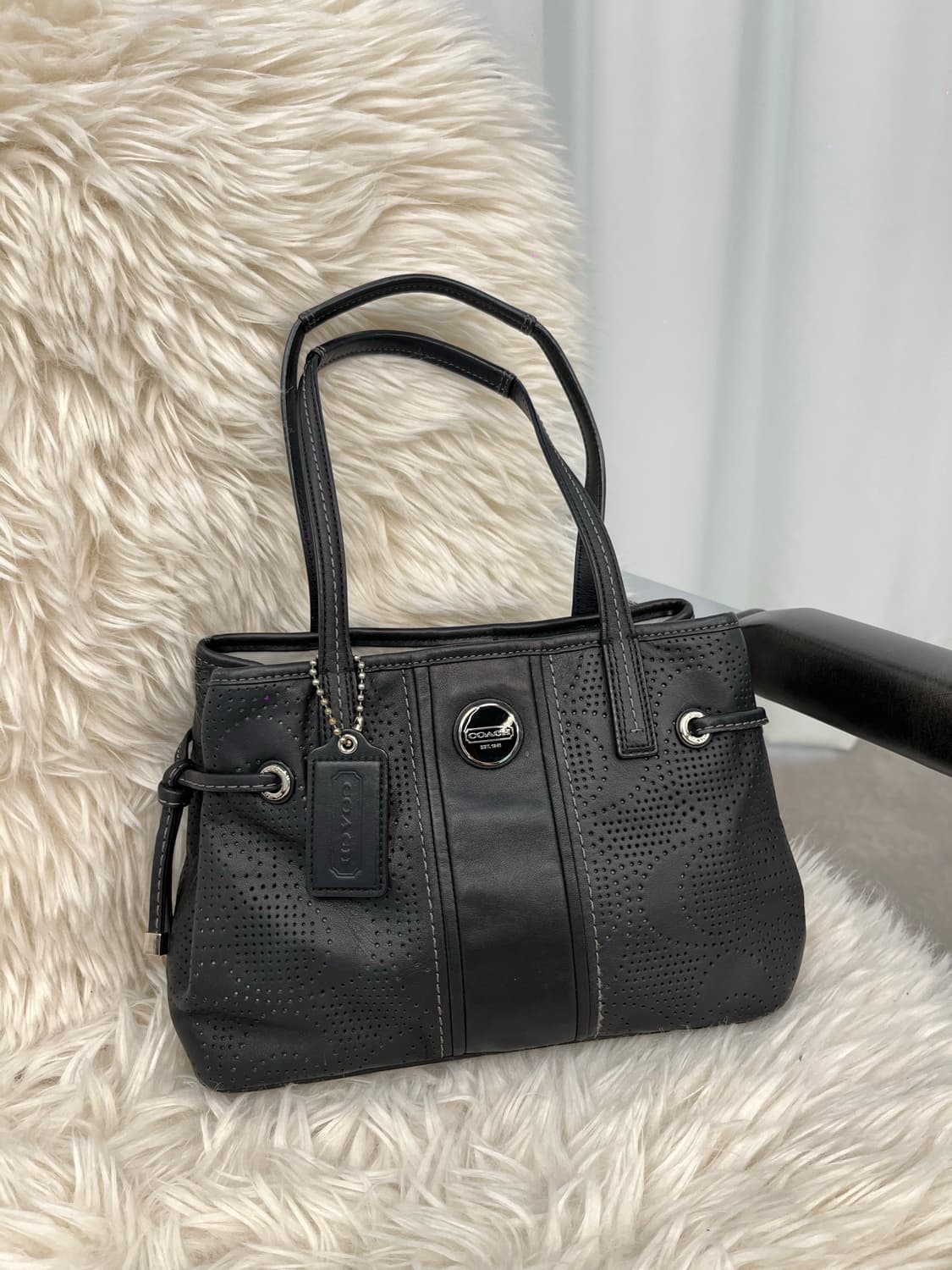 Coach Unique Design Shoulder Bag 상품이미지2