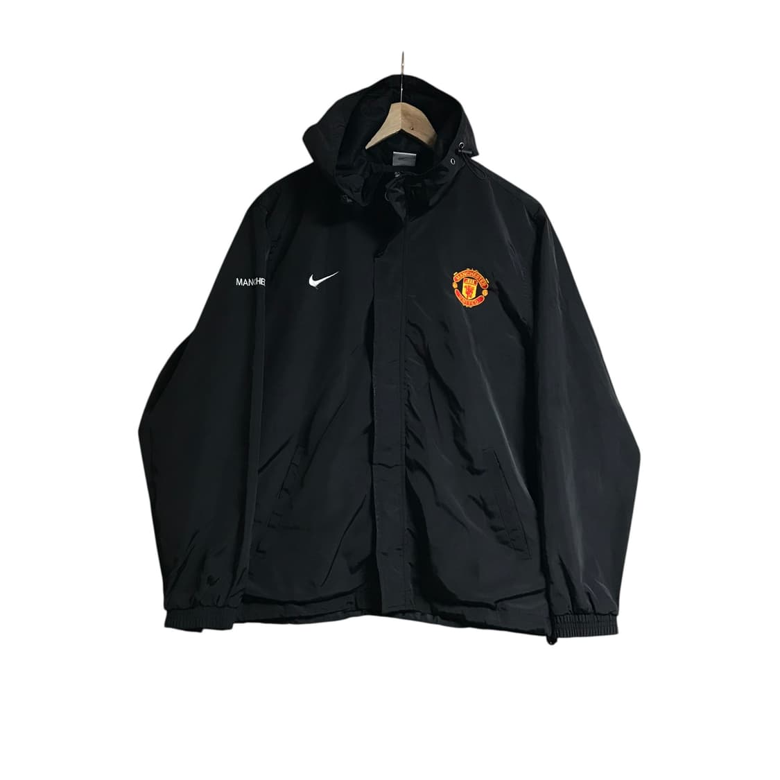 나이키 맨유 후디 바람막이 상품이미지2