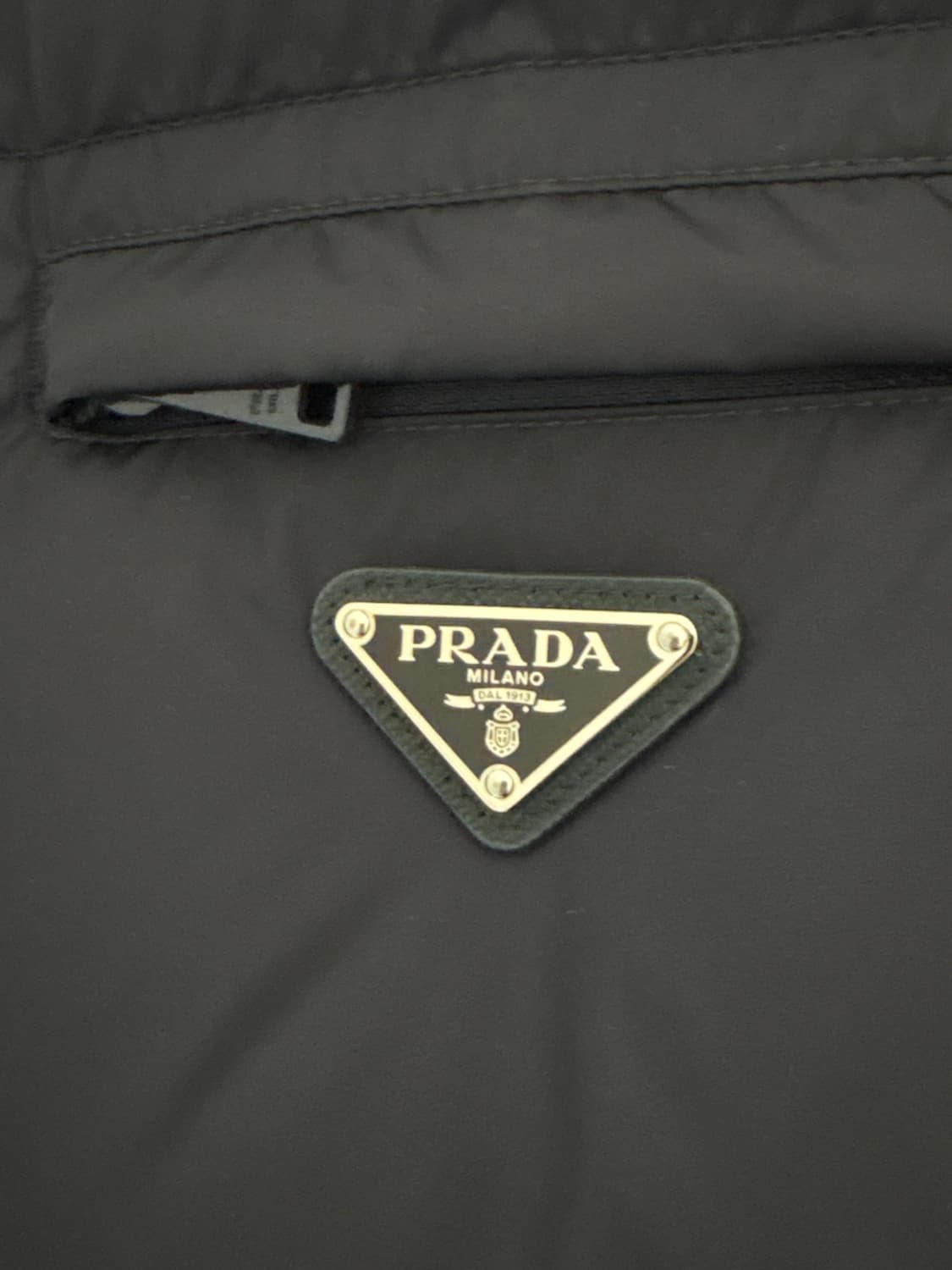 [정품/36size] 프라다 리나일론 패딩 상품이미지2
