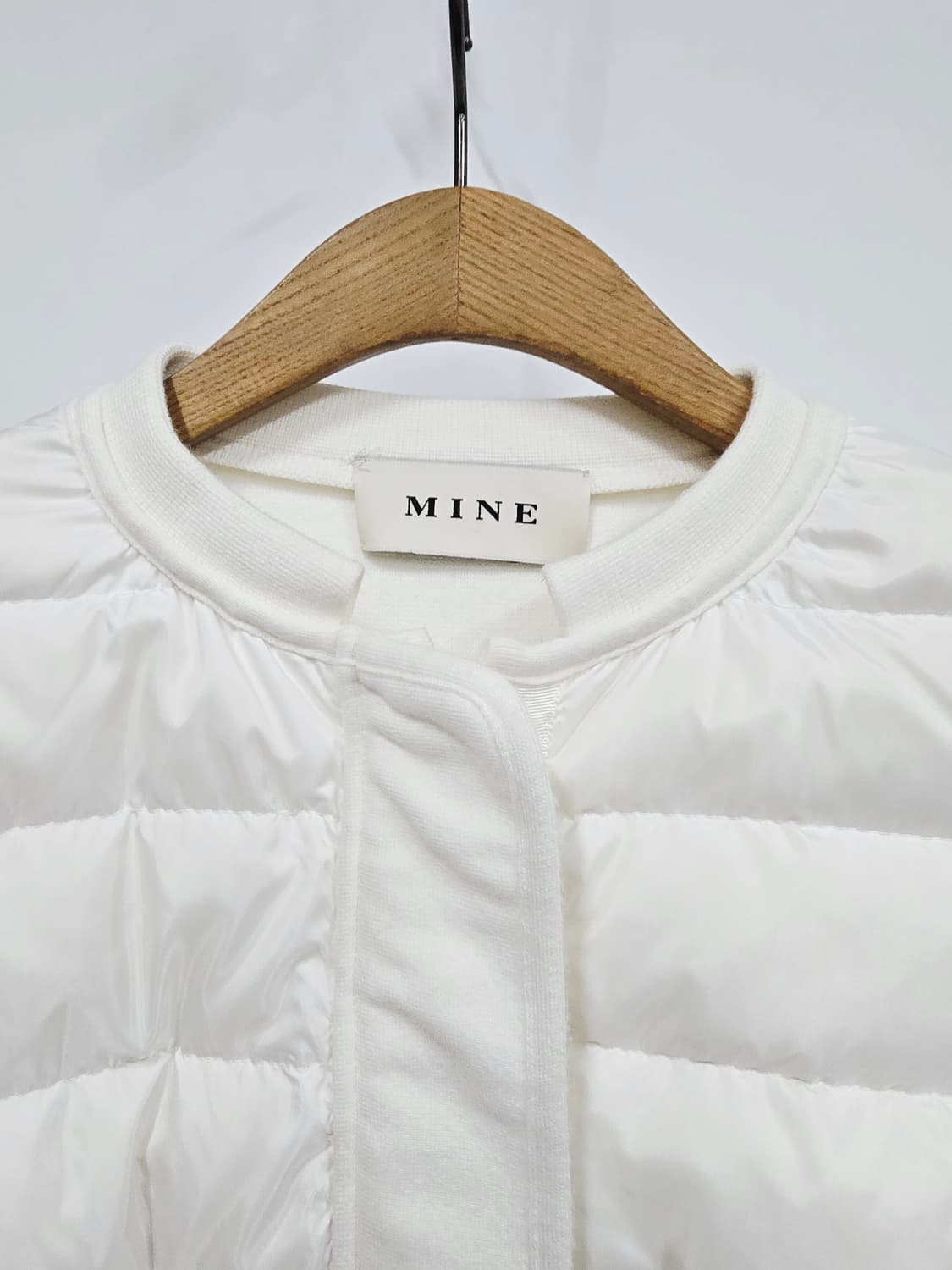 MINE 마인 화이트 패딩 니트 가디건 점퍼 상품이미지2