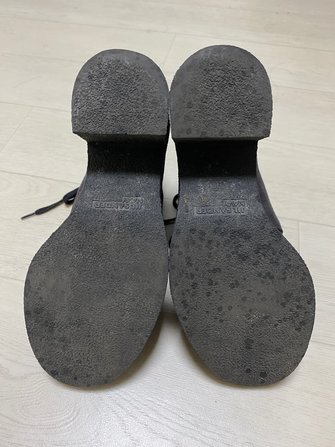 질샌더 스웨이드 힐 부츠 상품이미지4
