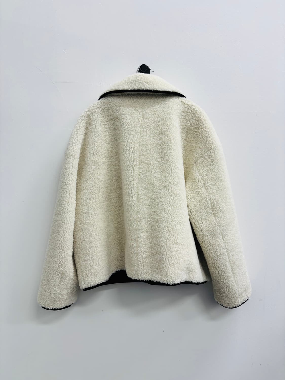 MEMO 메모 CLASSIC 리버시블 덤블 무스탕 자켓 상품이미지3