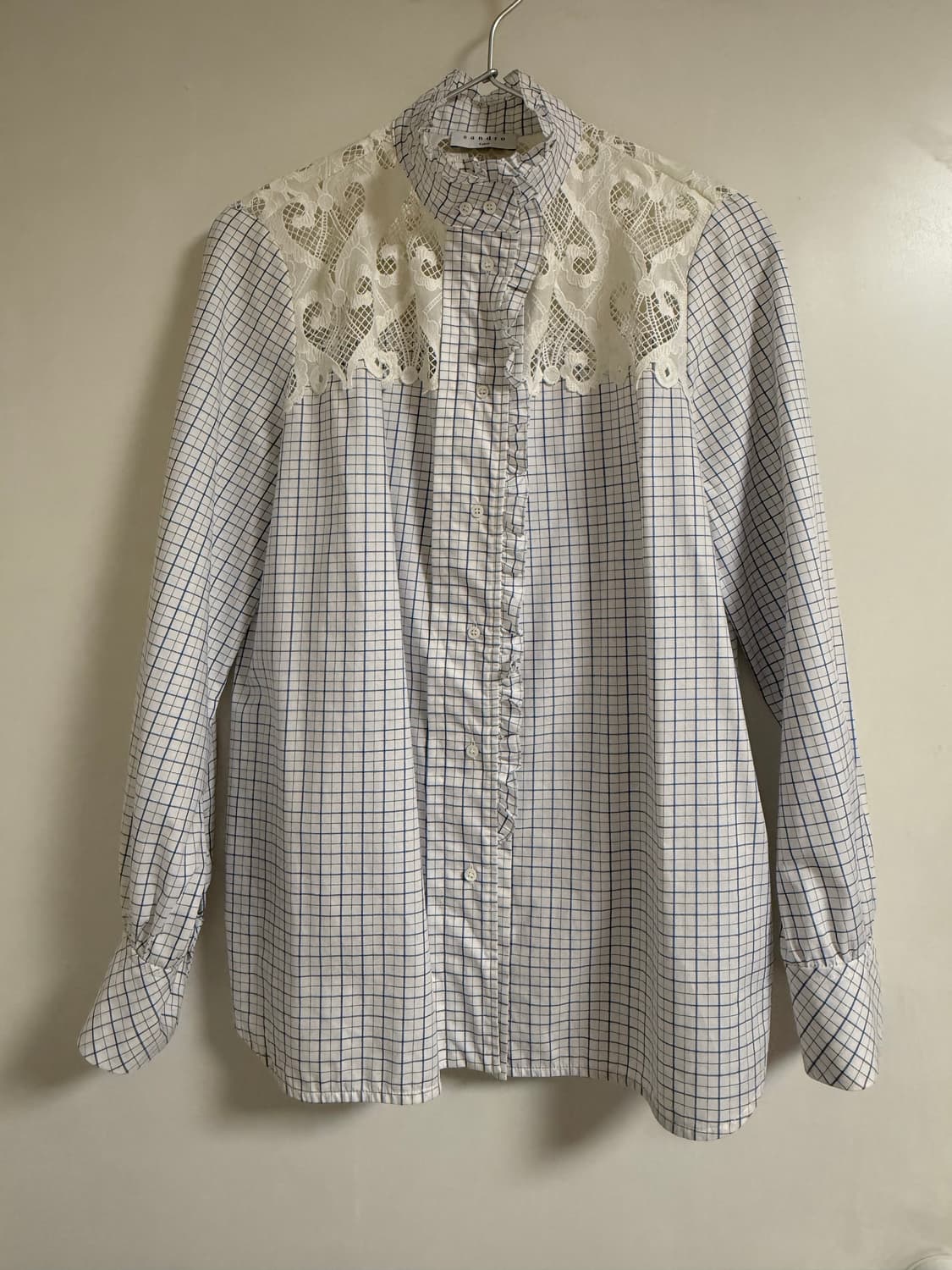 산드로 러플 체크 블라우스 1 상품이미지1