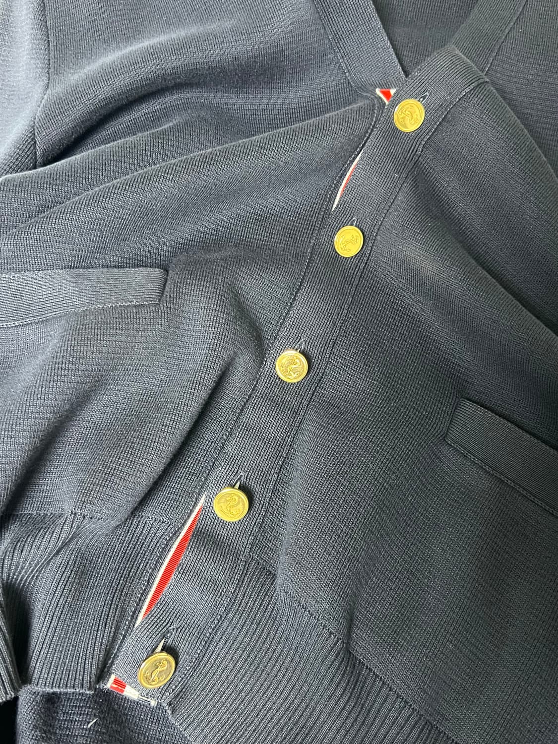 [정품] 3 톰브라운 밀라노스티치 사선 금장 가디건 상품이미지5