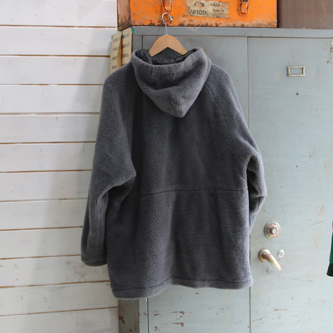 (착용컷) 아디다스 양털 플리스 후드 자켓 (남성용 103) 상품이미지2