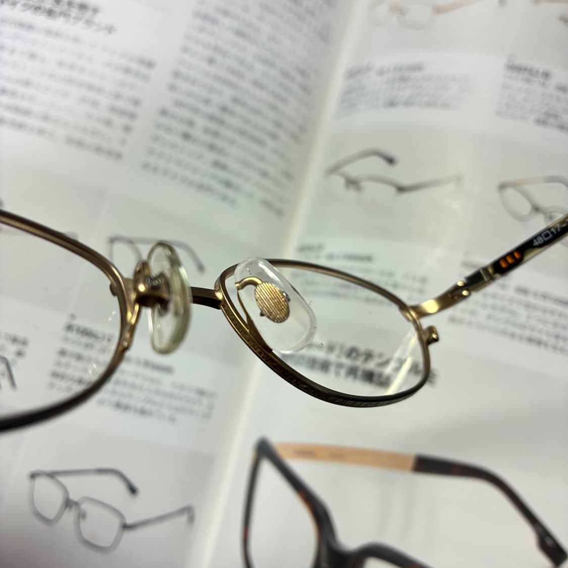 MATSUDA 마츠다 오벌형 티타늄 골드 일본 안경 상품이미지9