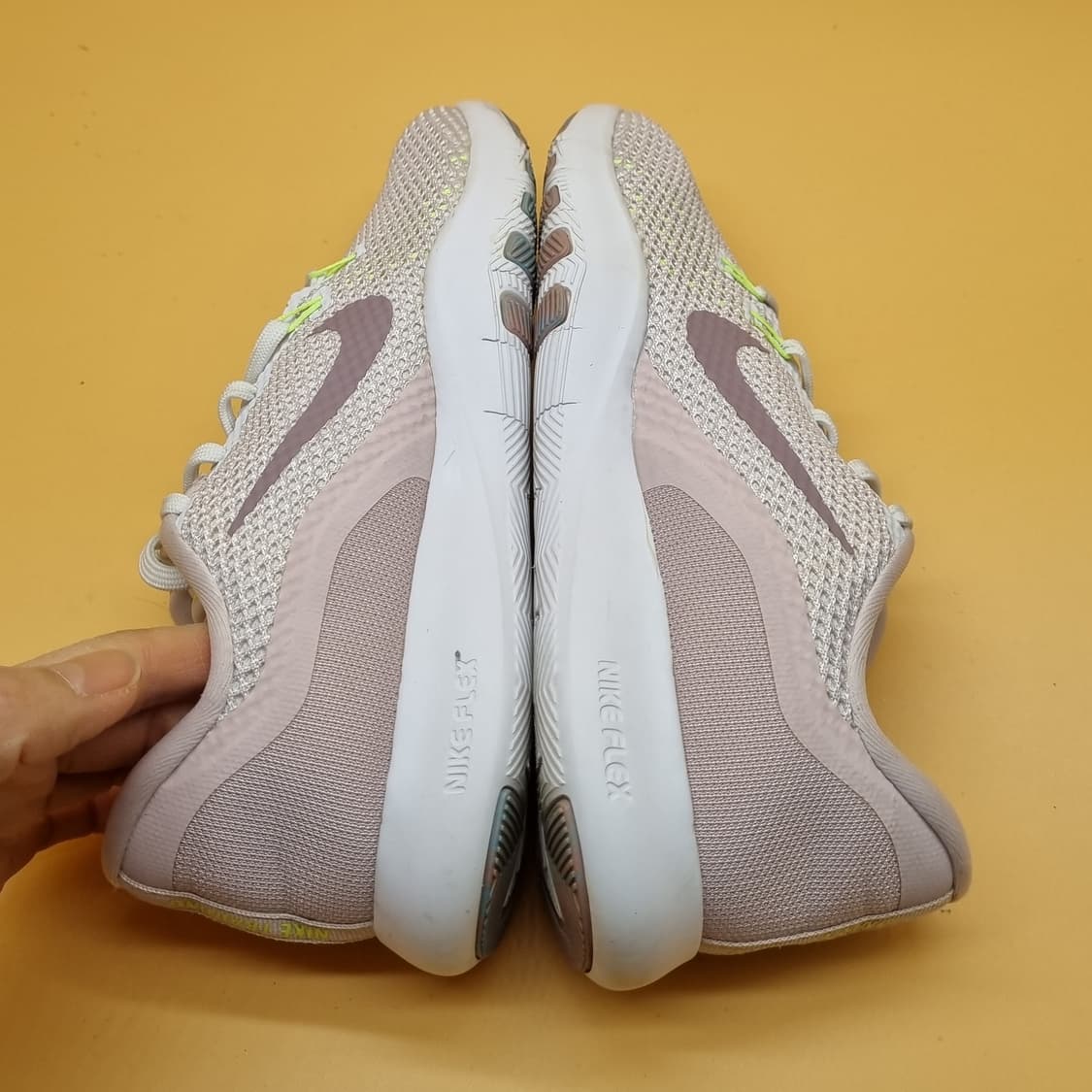 나이키 플렉스 TR7 여성런닝화230  상품이미지5